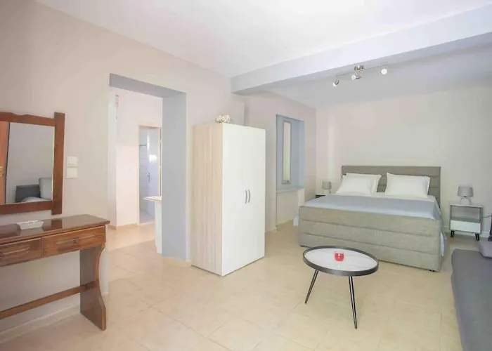 Anthia Private A Breath Away From Beaches Tatil Evi
