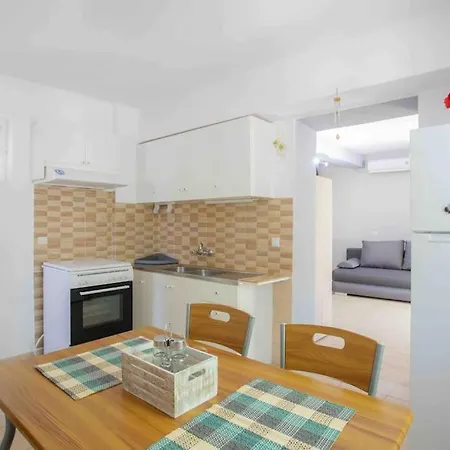 Anthia Private A Breath Away From Beaches Holiday home *